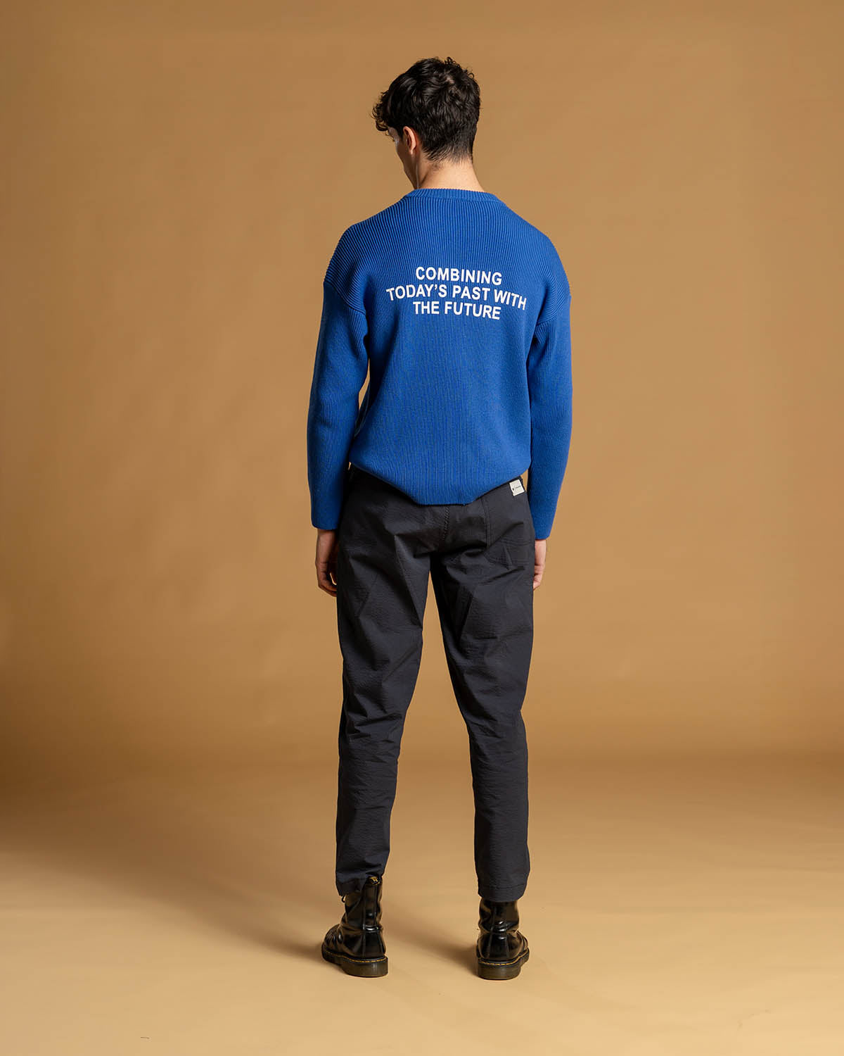 PAST AND FUTURE BACK PRINT ROUNDNECK SWEATER