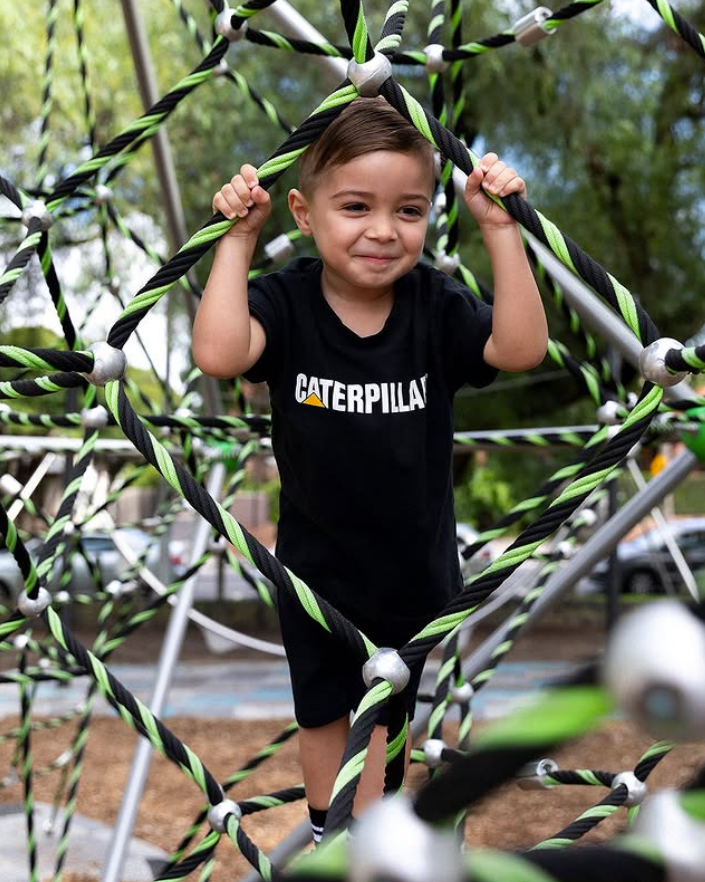 CAT workwear kid's Caterpillar t-shirt black on model