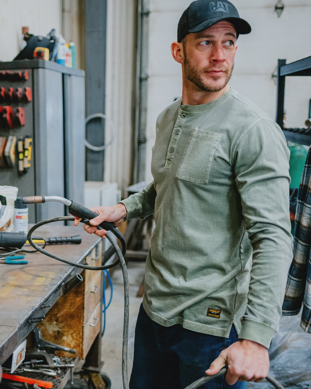 Cat Workwear Men's Pigment dyed long sleeve henley marshland In Shop