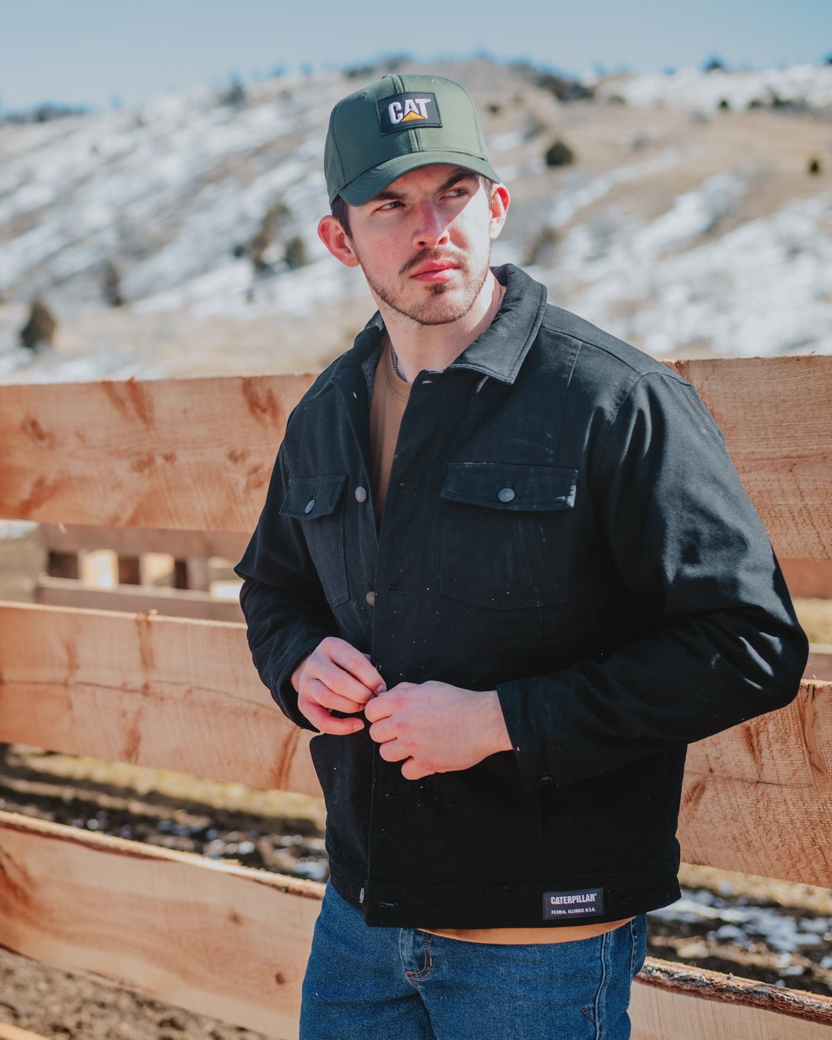 Cat Workwear MEN'S TRUCKER JACKET Field On The Ranch